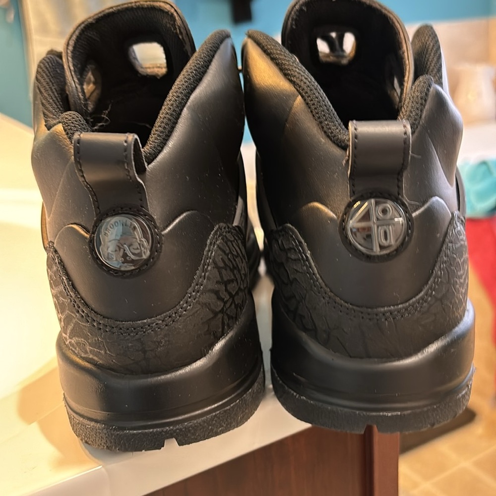 Jordan Spizike Winterized (GS) Black Sneakers - Picture 7 of 10